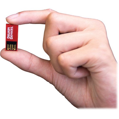 Delkin Devices 32 GB Tiny USB Flash Drive