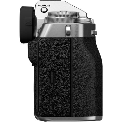 FUJIFILM X-t5 with 16-80mm Lens (Silver)