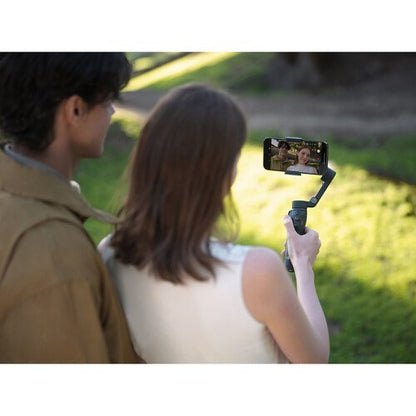 DJI Osmo Mobile 8 Smartphone Gimbal Combo