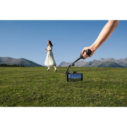 DJI Osmo Mobile 8 Smartphone Gimbal Combo