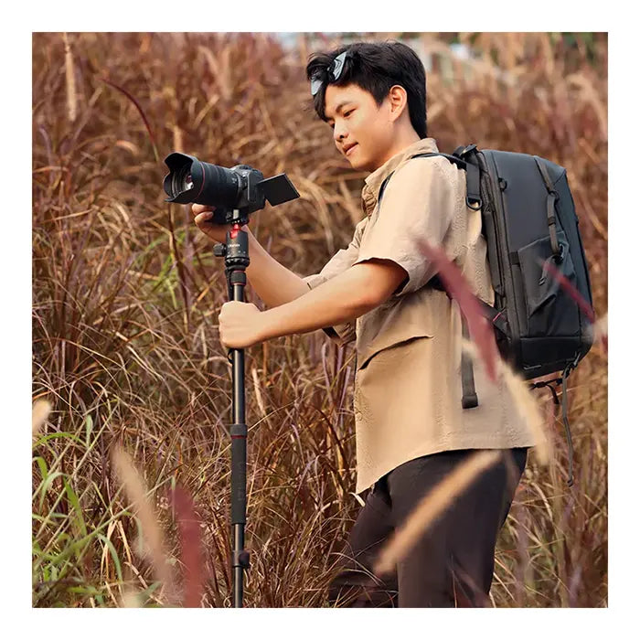 Ulanzi TT31 Claw Quick Release Tripod & Monopod