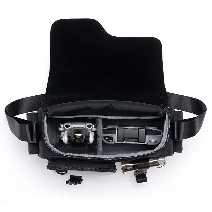 Ulanzi MS12 Messenger Bag of 5.6L Capacity Black