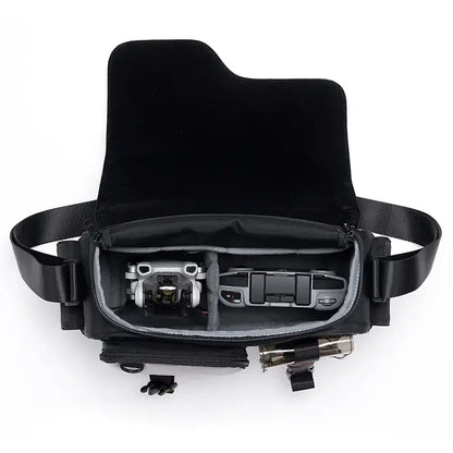 Ulanzi MS12 Messenger Bag of 5.6L Capacity Black