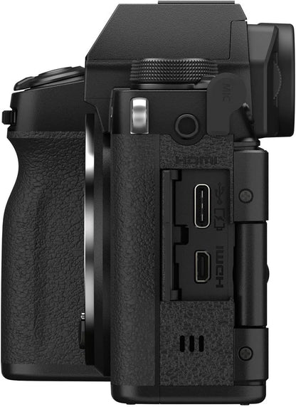 FUJIFILM X-S10 with 18-55mm Lens
