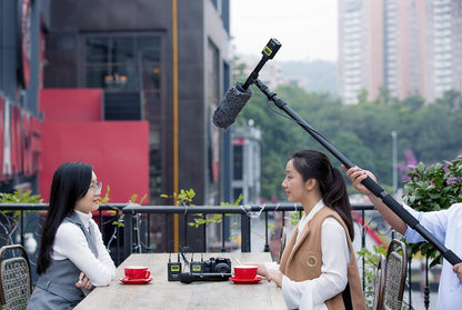 Saramonic Mini microphone for camera