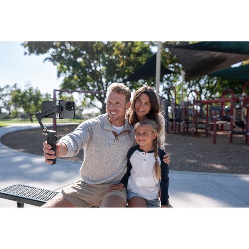 DJI Osmo Mobile 8 Smartphone Gimbal Combo